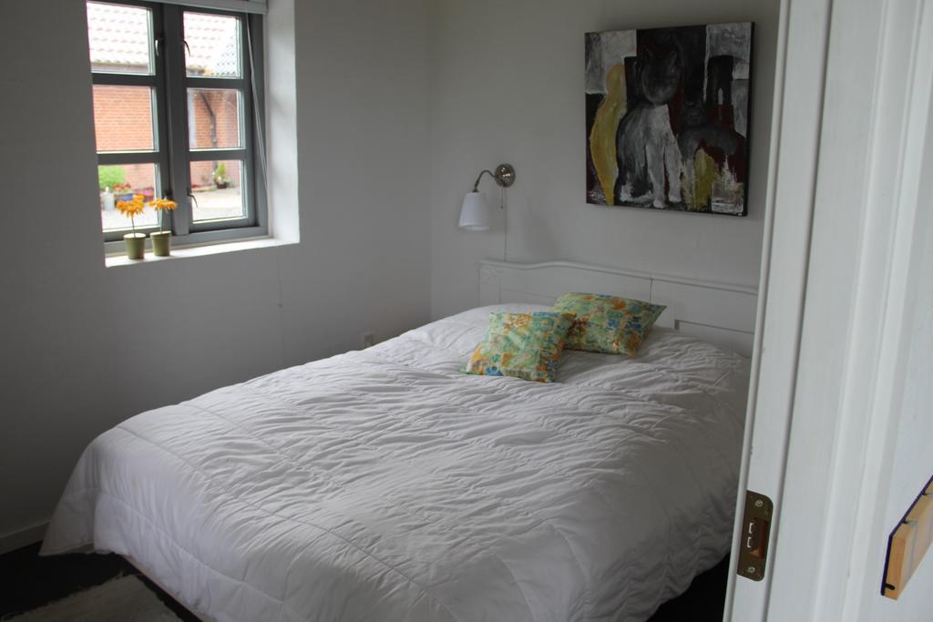 Skelgaard Ferielejlighed Apartment Jelling Ruang foto