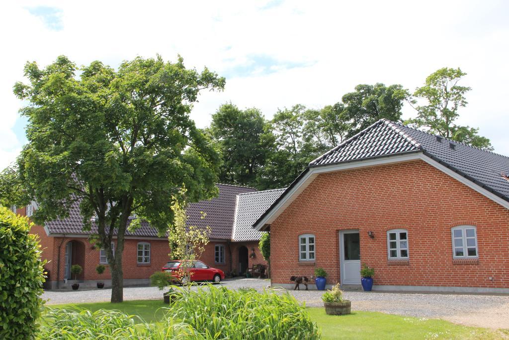 Skelgaard Ferielejlighed Apartment Jelling Ruang foto